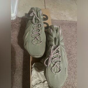 Yeezy 450 size 14